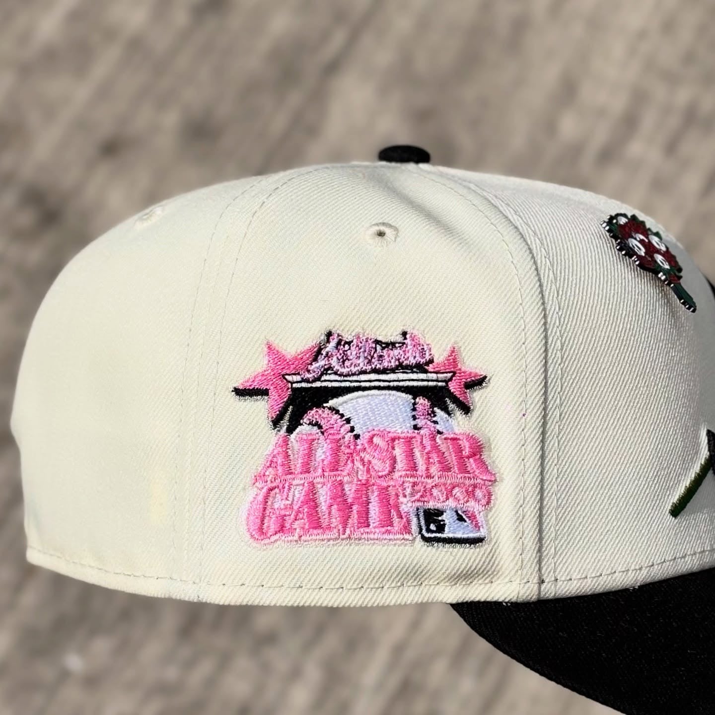 NEW ERA ATLANTA BRAVES ALL STAR GAME 2000 CHROME ROSE EMBROIDERED CASUAL BASEBALL CAP