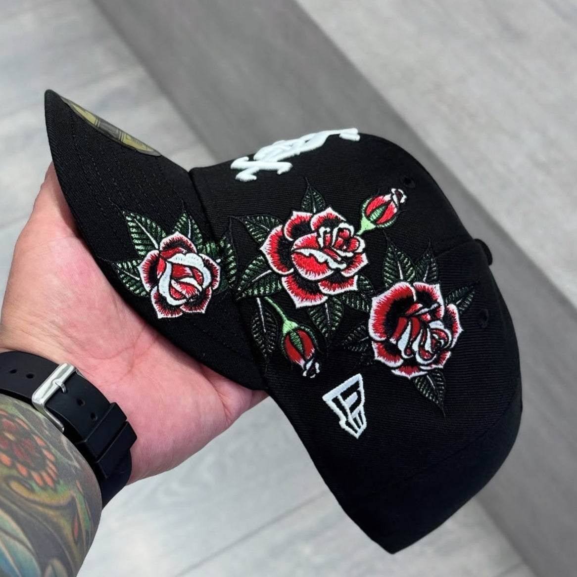 NEW ERA CHICAGO WHITE SOX FLORAL COLLECTION EMBROIDERED CASUAL BASEBALL CAP