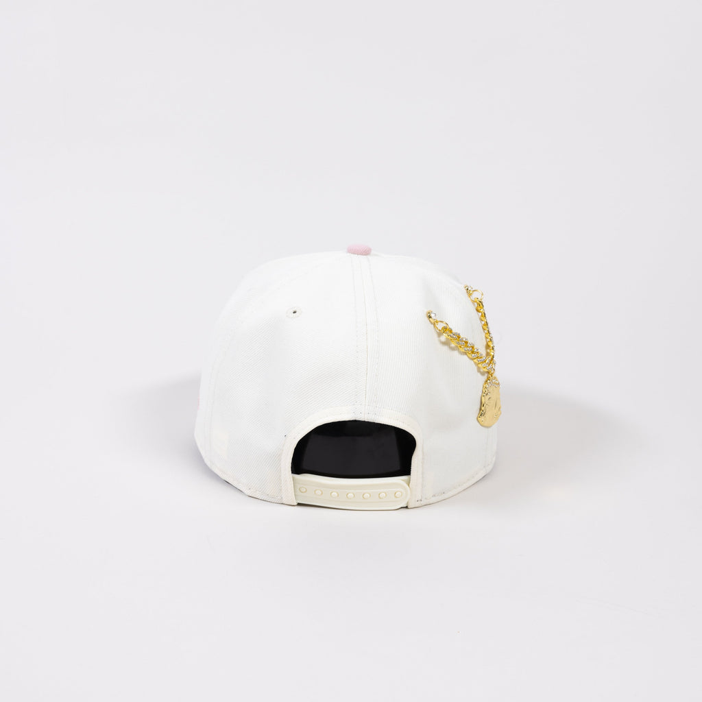 NEW ERA EXCLUSIVE 9FIFTY A-FRAME CHROME/ SOFT PINK LOS ANGELES DODGERS SNAPBACK W/ 2024 WORLD SERIES CHAMPIONS SIDE PATCH