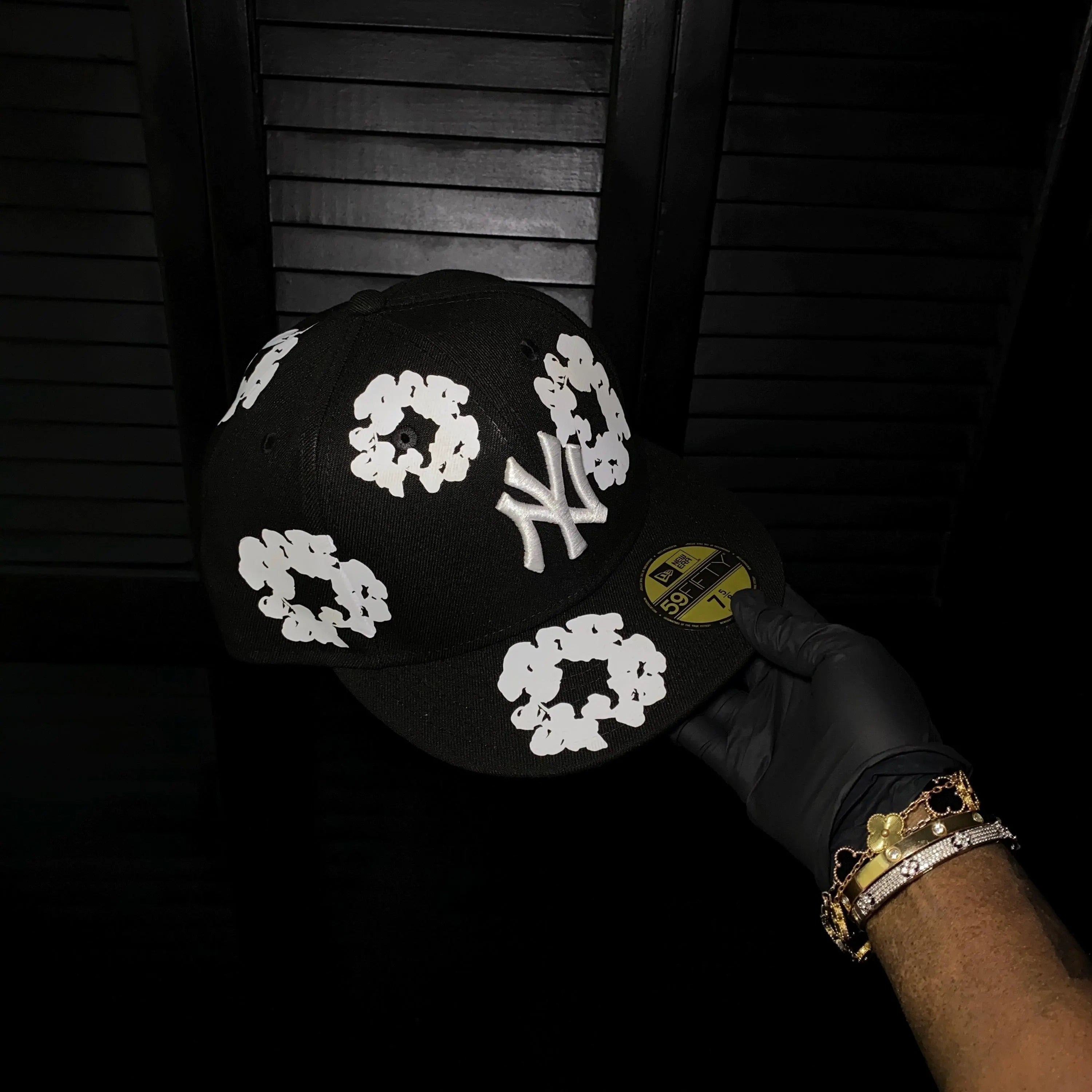 NEW YORK YANKEES DENIM TEARS BLACK FC EXCLUSIVE 59FIFTY