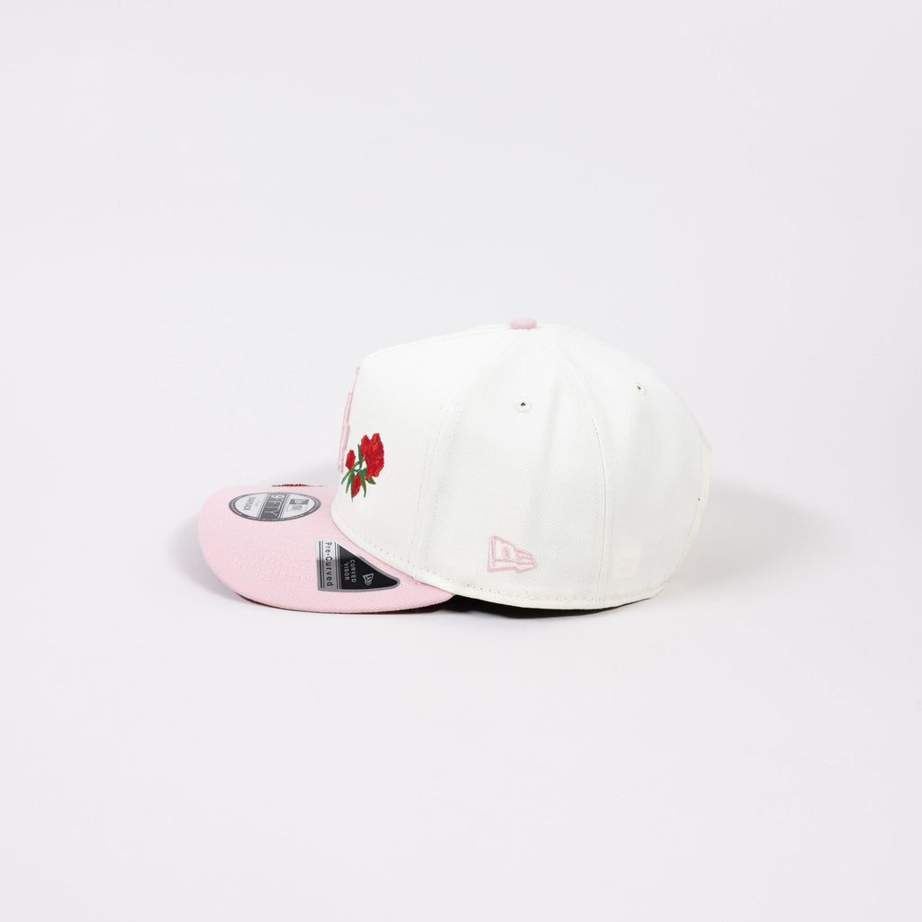 NEW ERA EXCLUSIVE 9FIFTY A-FRAME CHROME/ SOFT PINK LOS ANGELES DODGERS SNAPBACK W/ 2024 WORLD SERIES CHAMPIONS SIDE PATCH