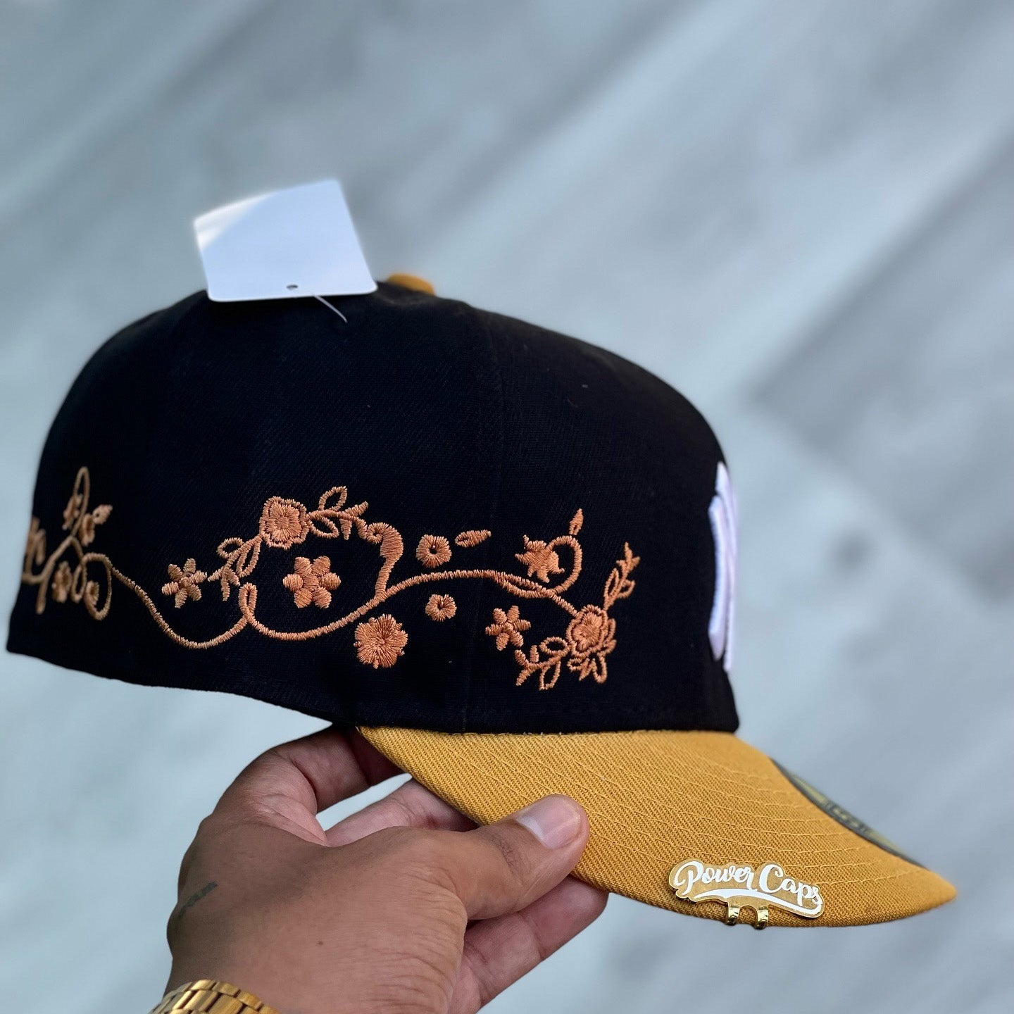 NEW ERA NEW YORK YANKEES FLORAL VINE EMBROIDERED CASUAL BASEBALL CAP